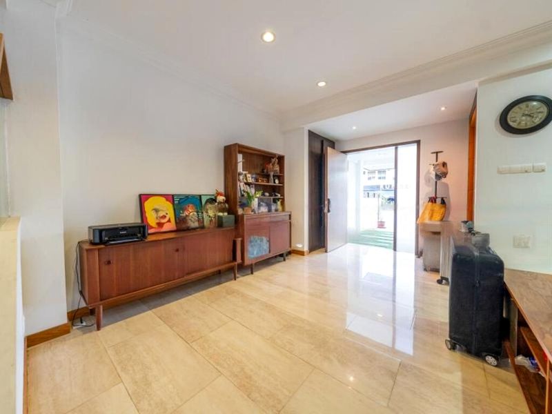 4 Bed Semi-Detached House (Landed) for Sale in  Watten Estate - Image 12
